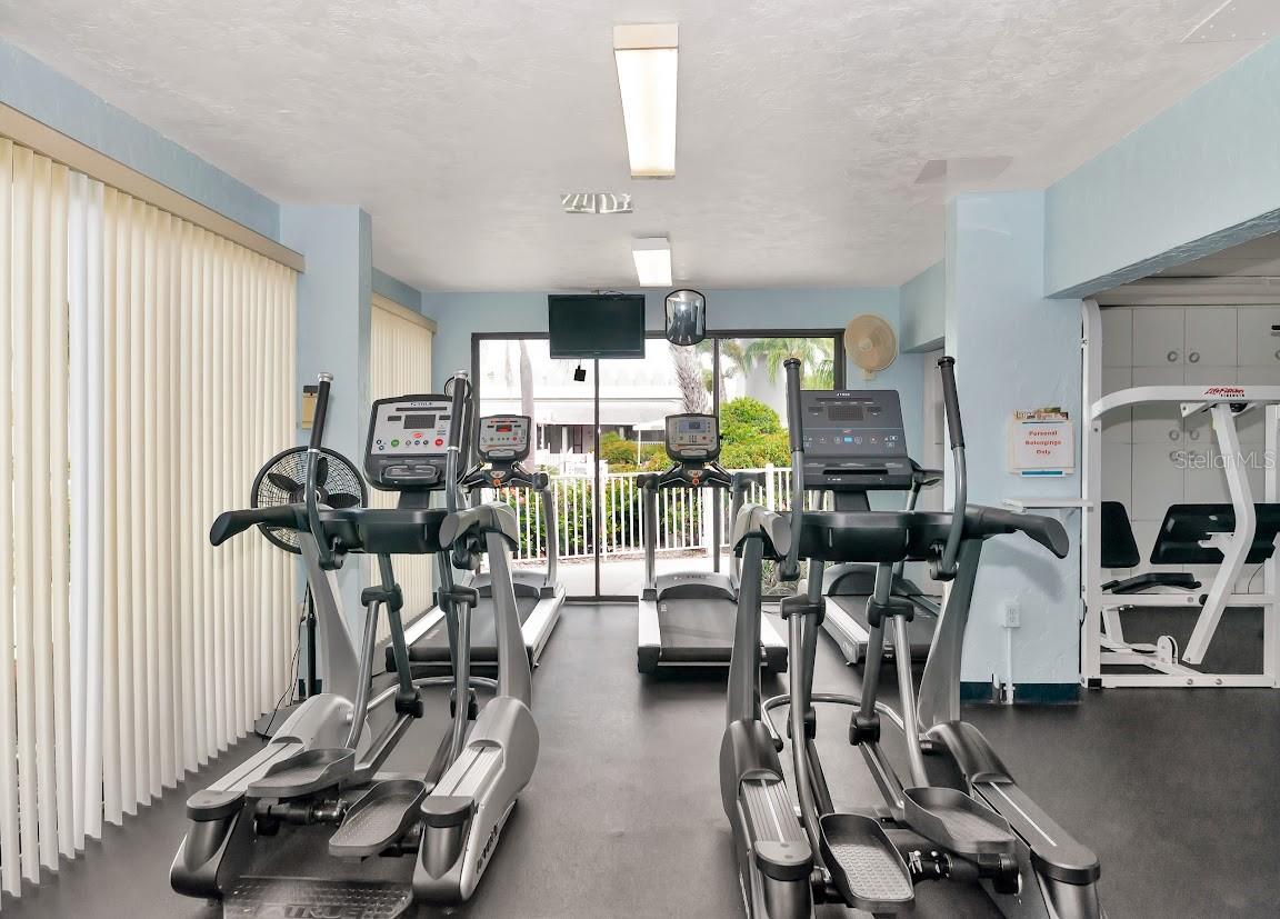 KINGS GATE CLUB MHP - Residential