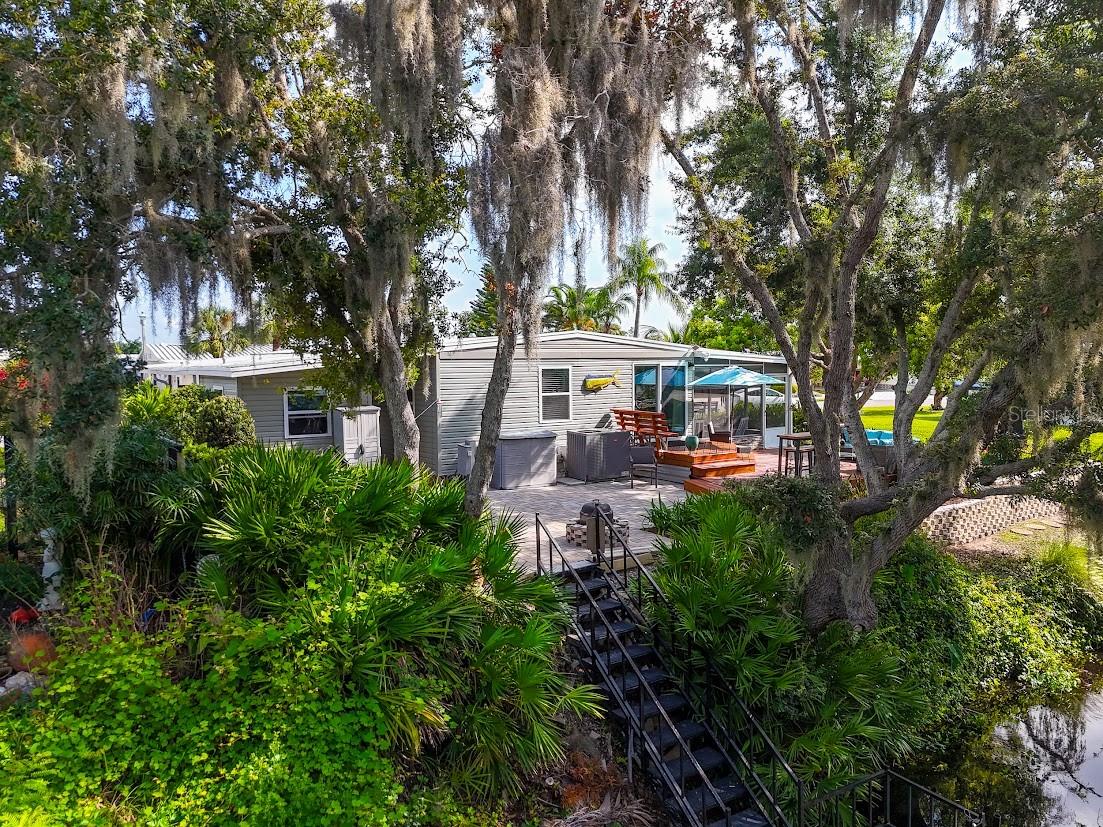 75 KING ARTHUR DRIVE