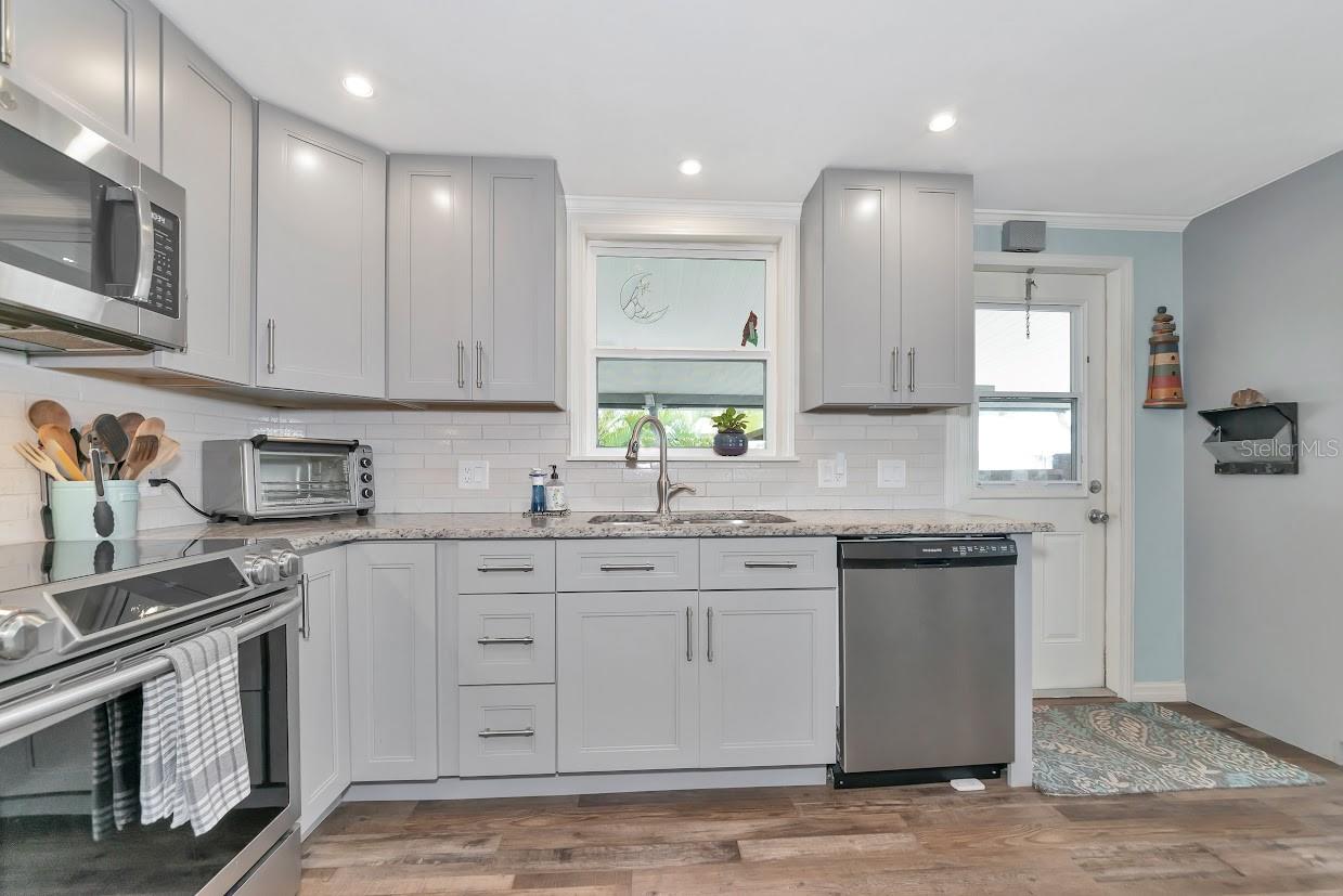 KINGS GATE CLUB MHP - Residential