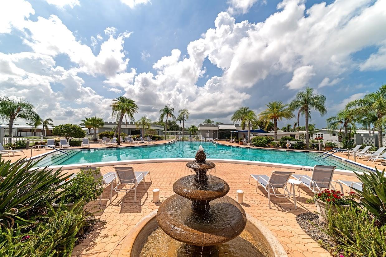 KINGS GATE CLUB MHP - Residential