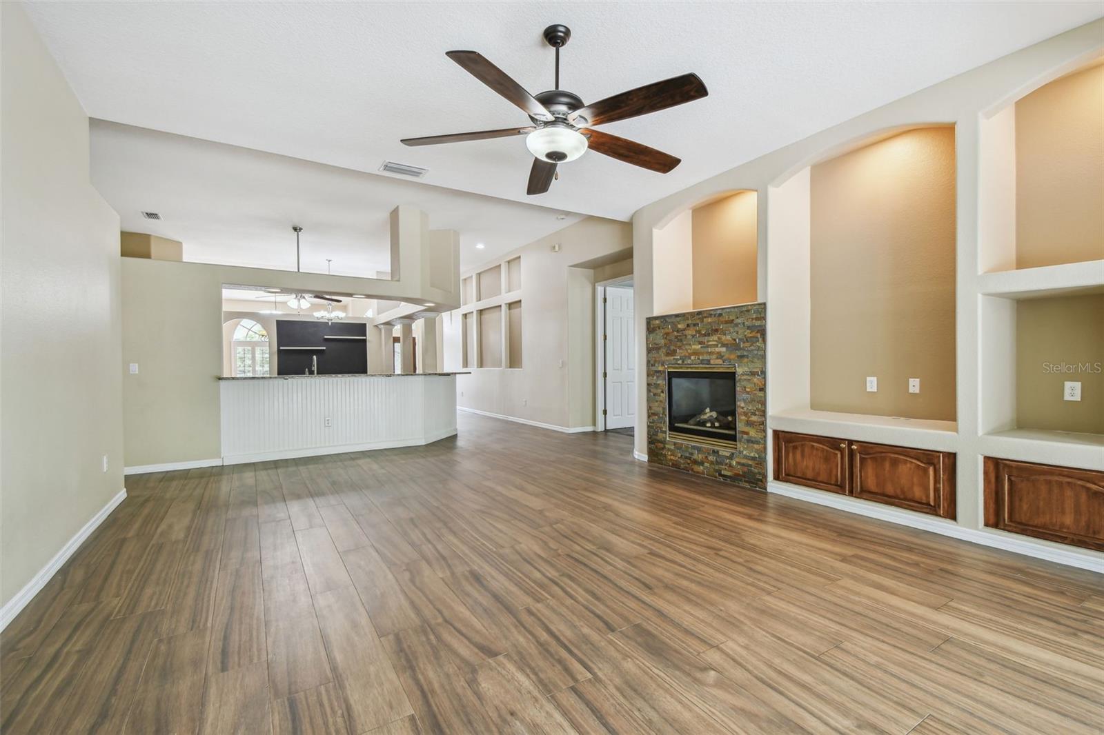 VILLAROSA PHASE G - Residential