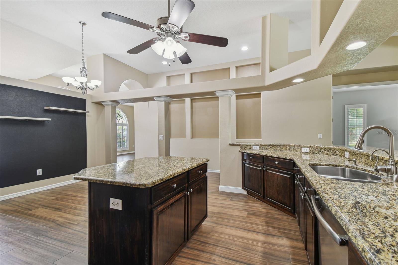 VILLAROSA PHASE G - Residential