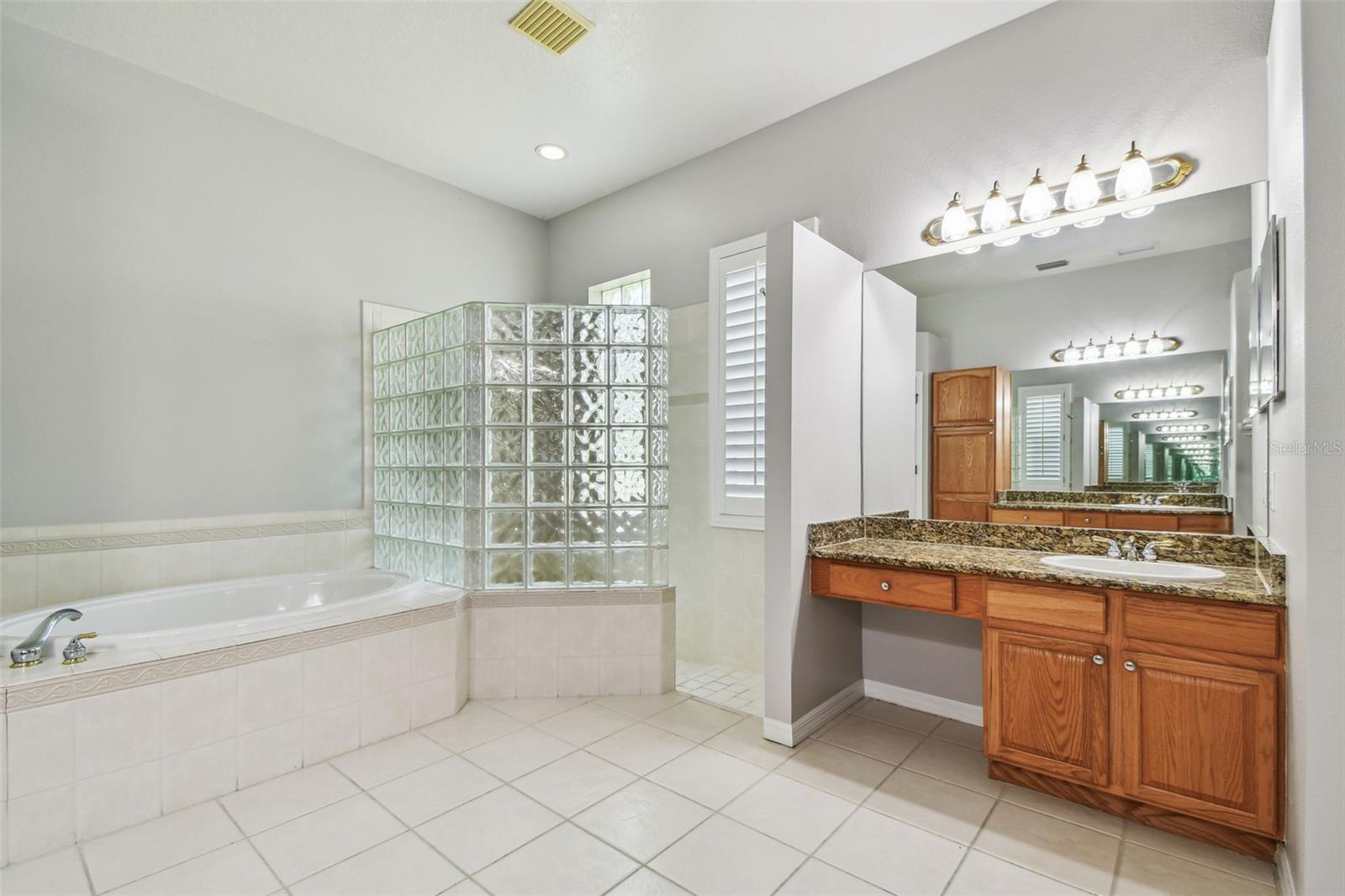 VILLAROSA PHASE G - Residential