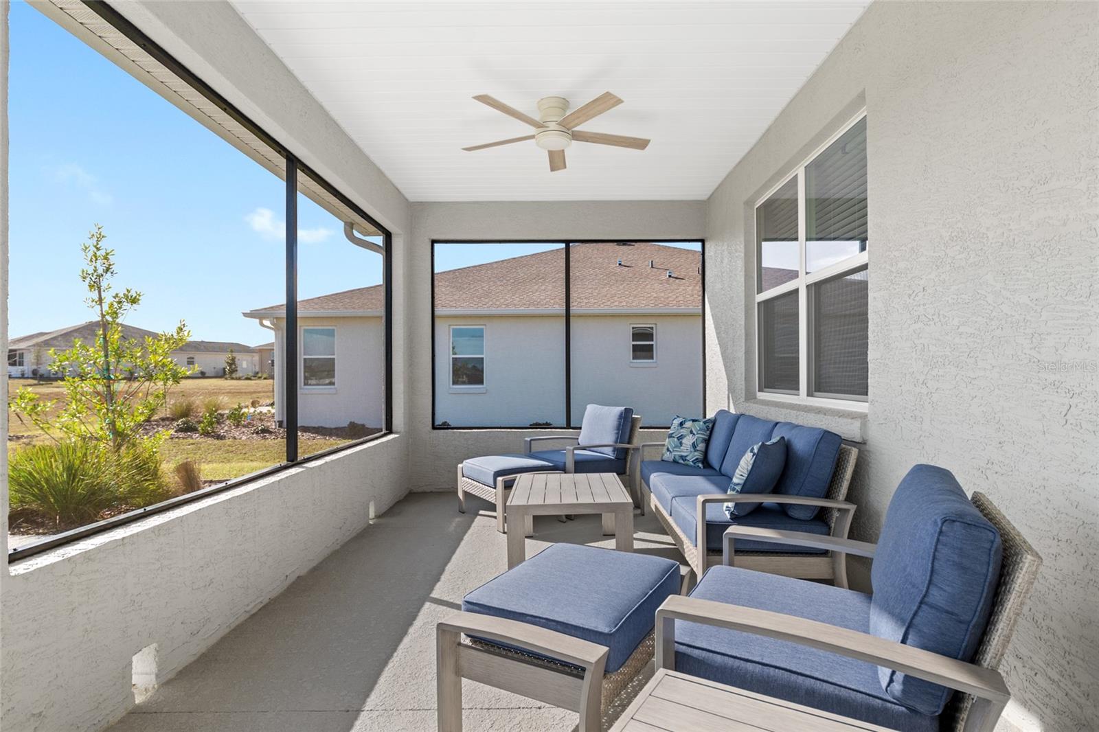 ON TOP OF THE WORLD - Residential