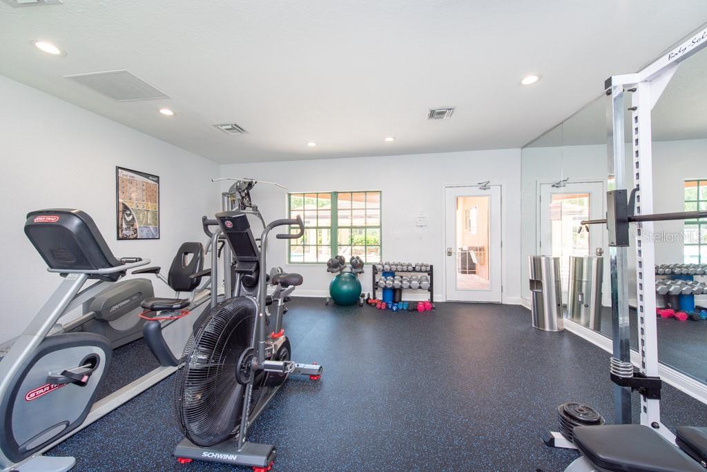 HIDDEN LAGOON AT ARROWHEAD POINT - Residential