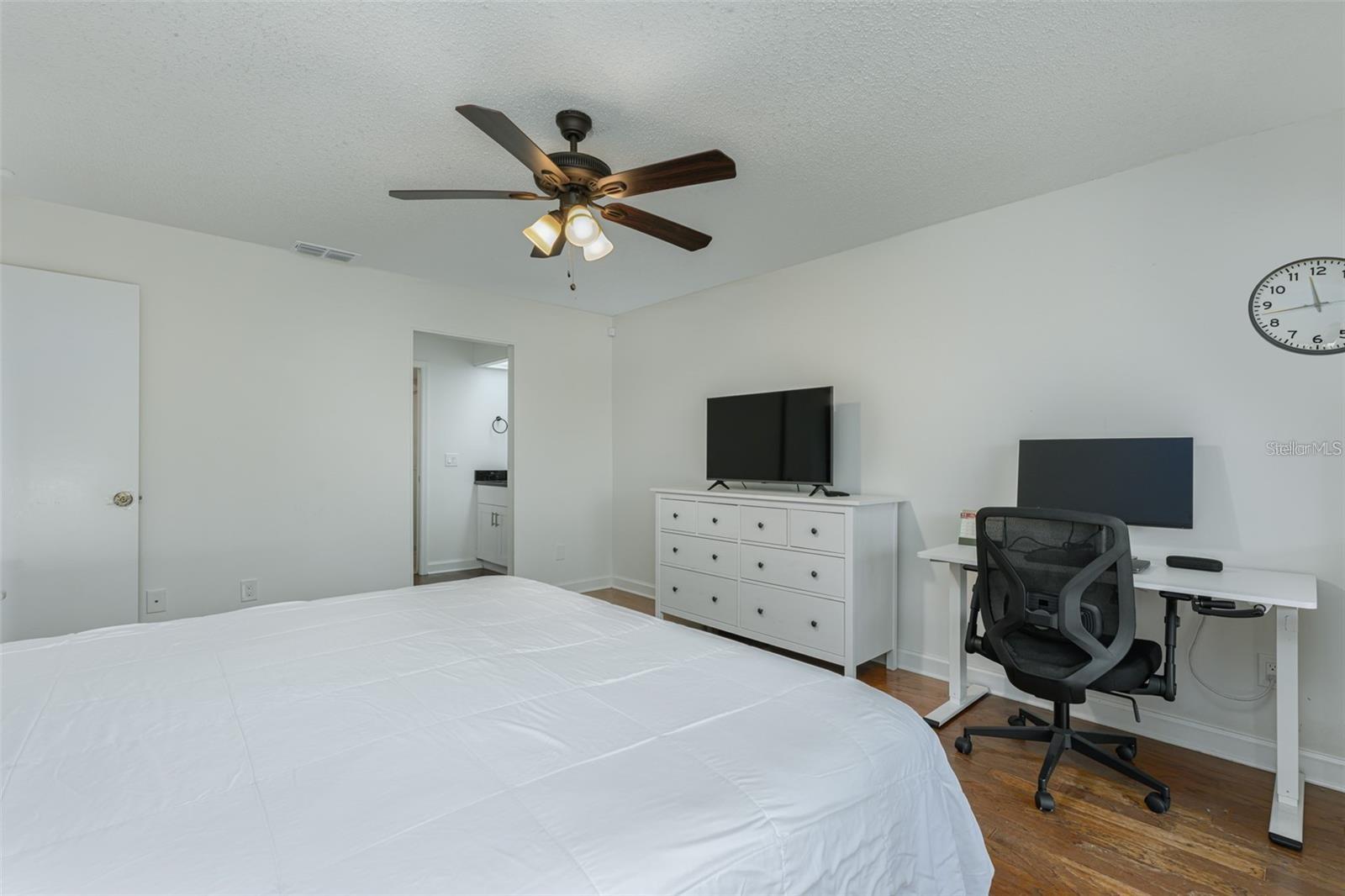 CEDARWOOD VILLAGE 1 - Residential