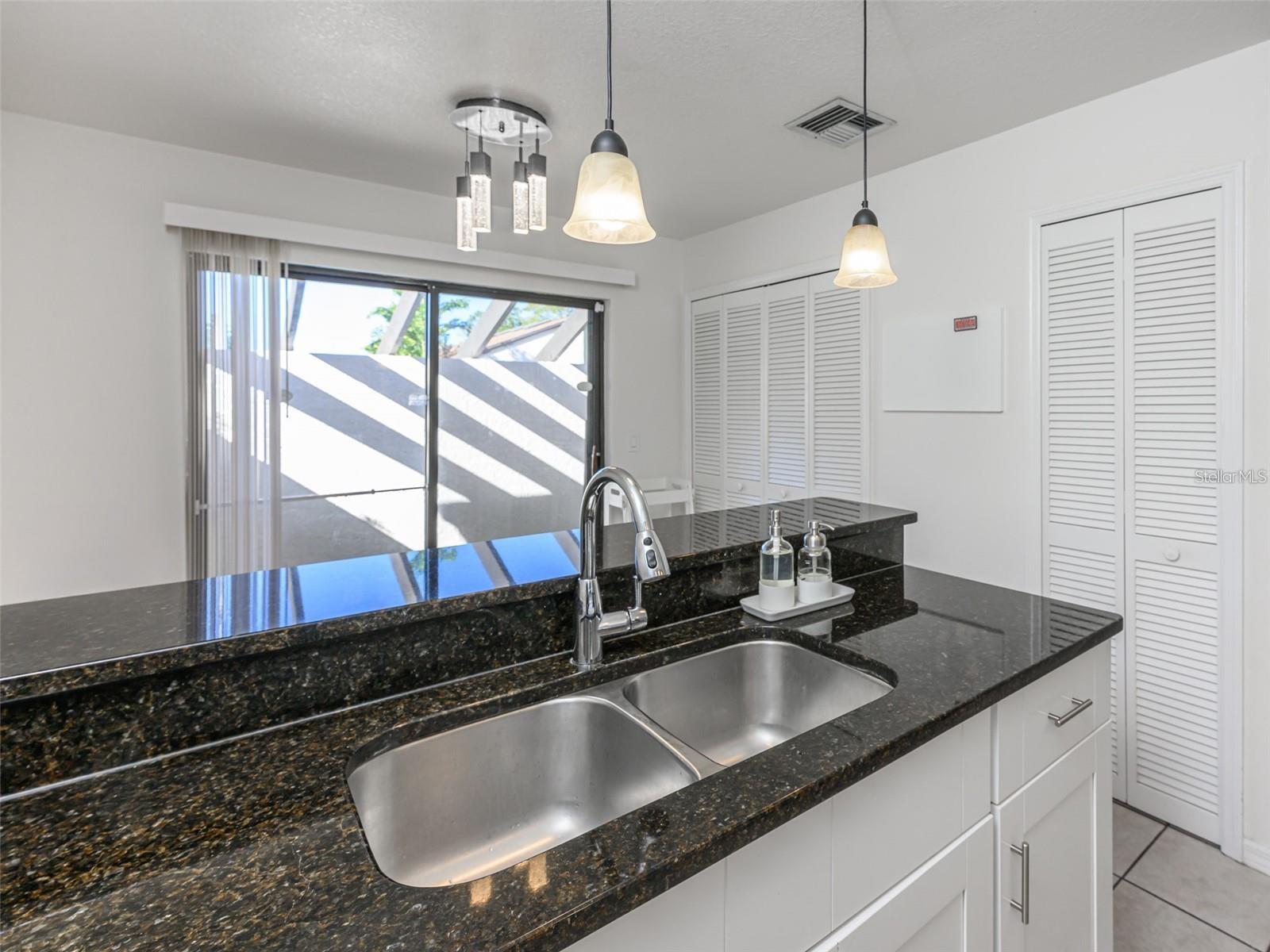 CEDARWOOD VILLAGE 1 - Residential