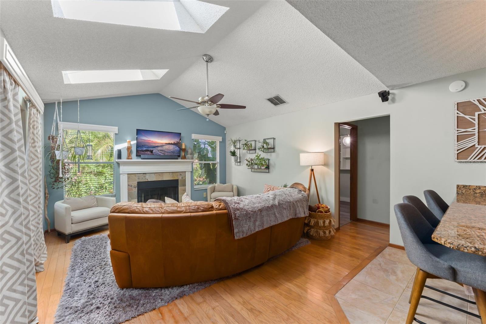 COUNTRY CREEK FOREST EDGE UNIT 1 - Residential