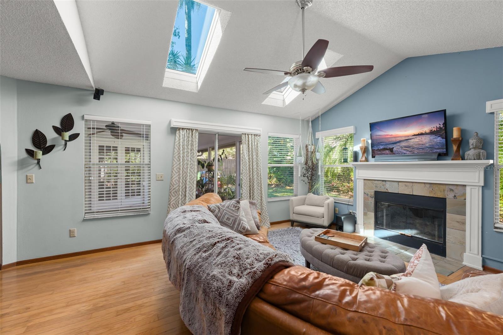 COUNTRY CREEK FOREST EDGE UNIT 1 - Residential