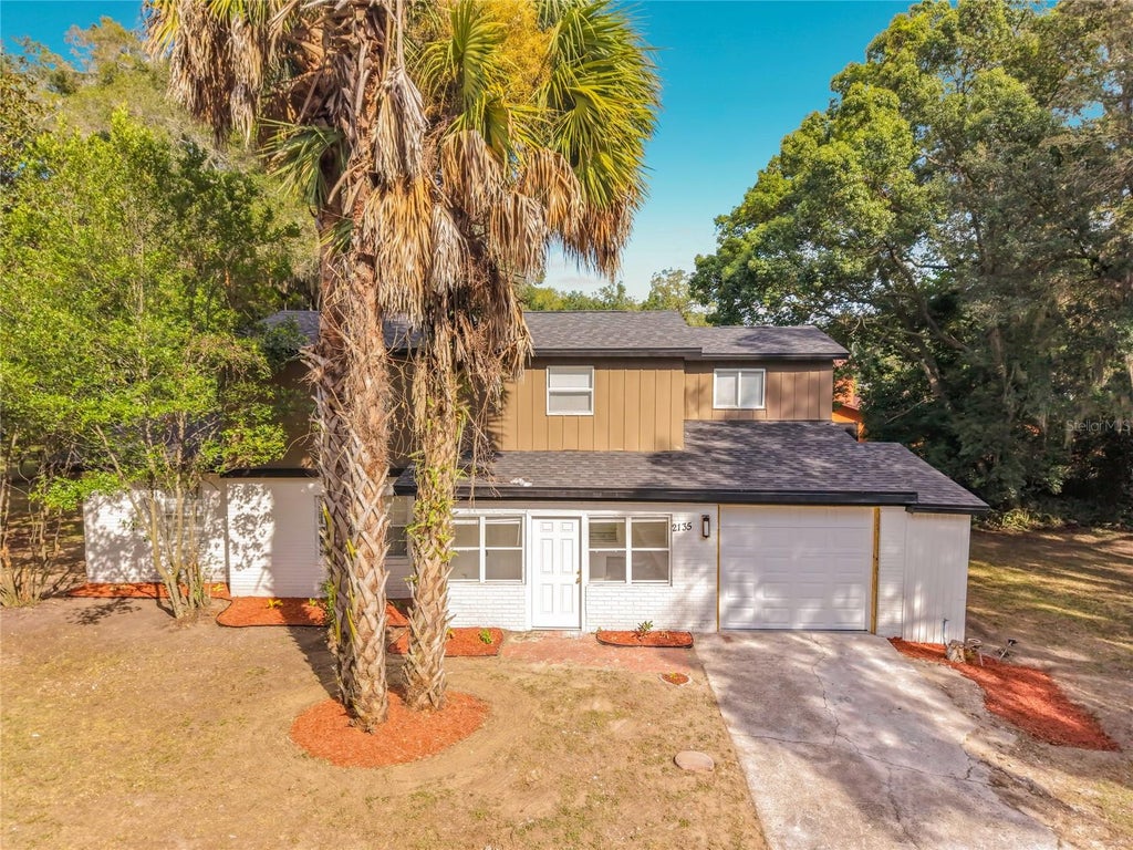 Photo of 2135 NW 2135, Ocala, FL 34475 (MLS # V4951573)