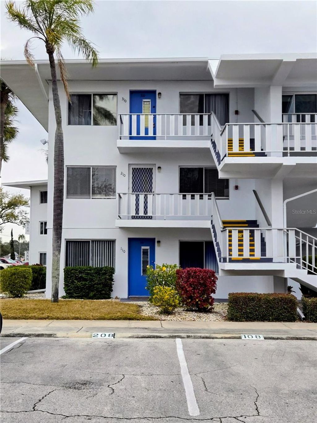 Photo of 11251 80th Avenue #310, Seminole, FL 33772 (MLS # TB8480689)