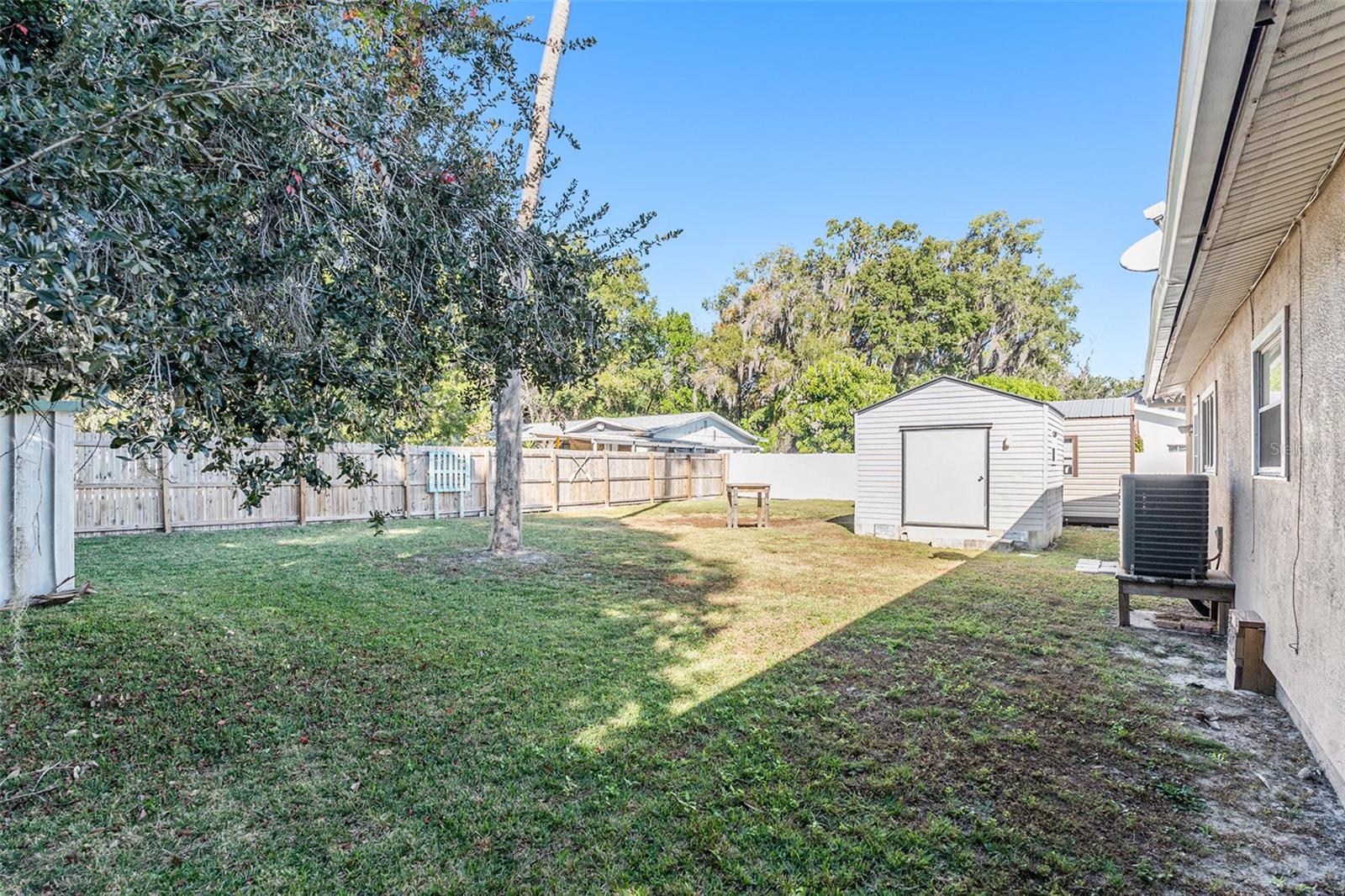 GOLF VIEW - Residential