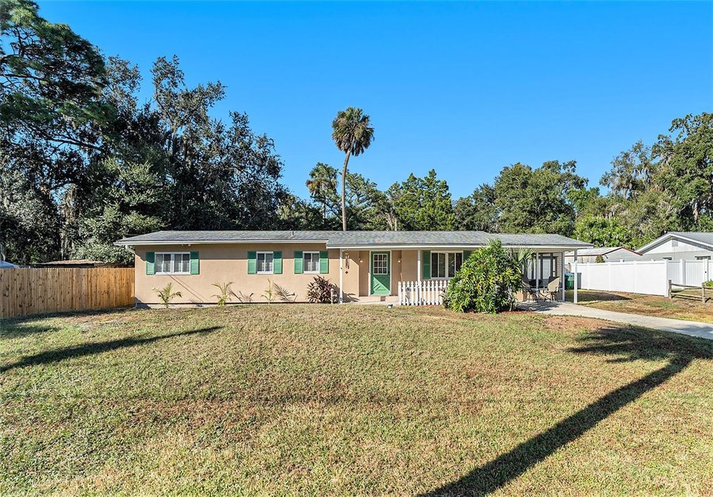 Photo of 1050 N Midiron Point, Crystal River, FL 34429 (MLS # TB8452357)