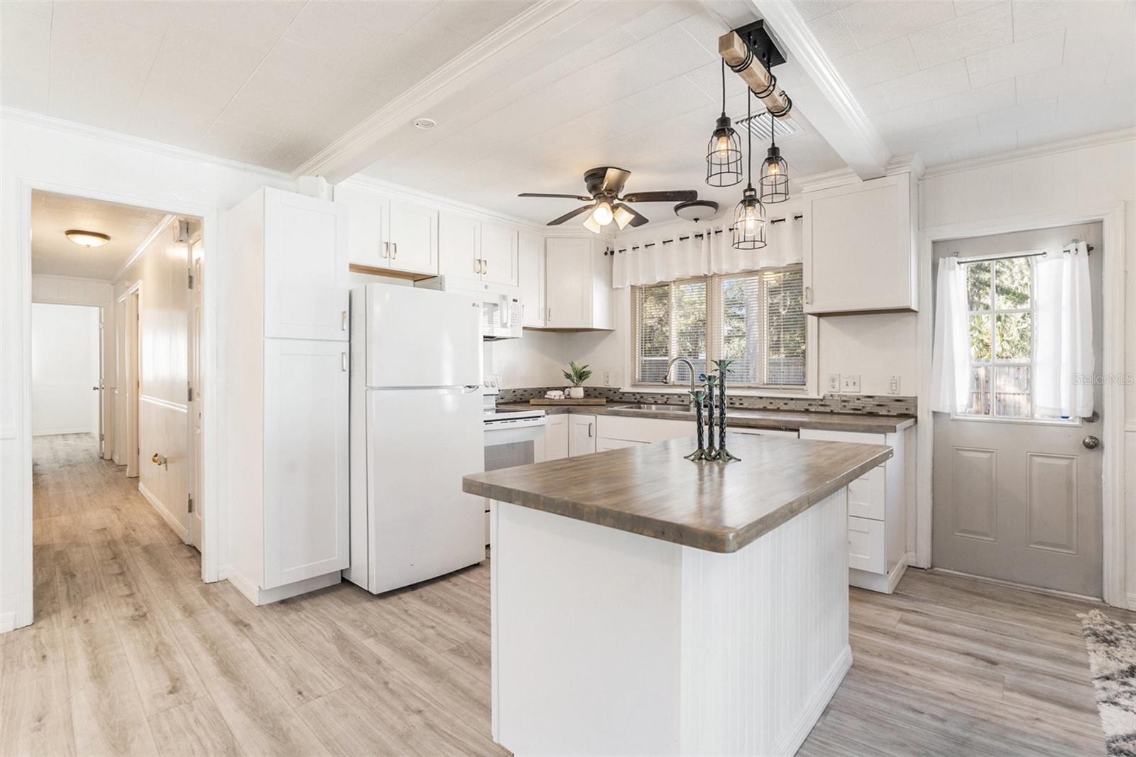 GOLF VIEW - Residential