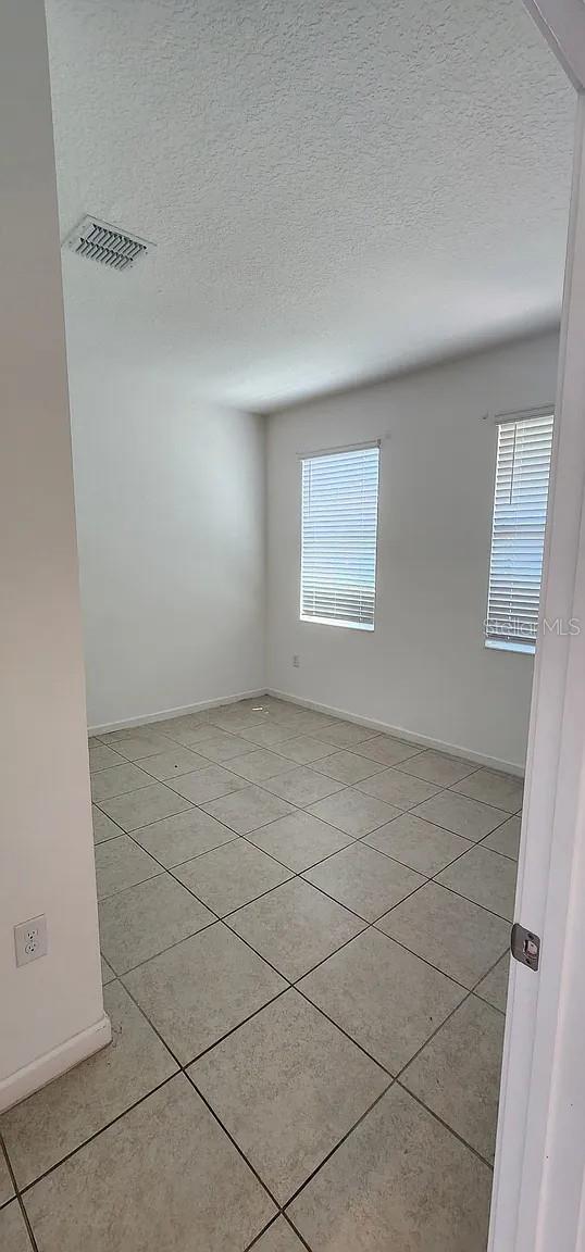 TRINITY RDG - Residential