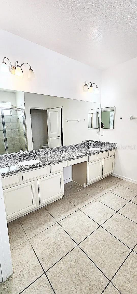 TRINITY RDG - Residential