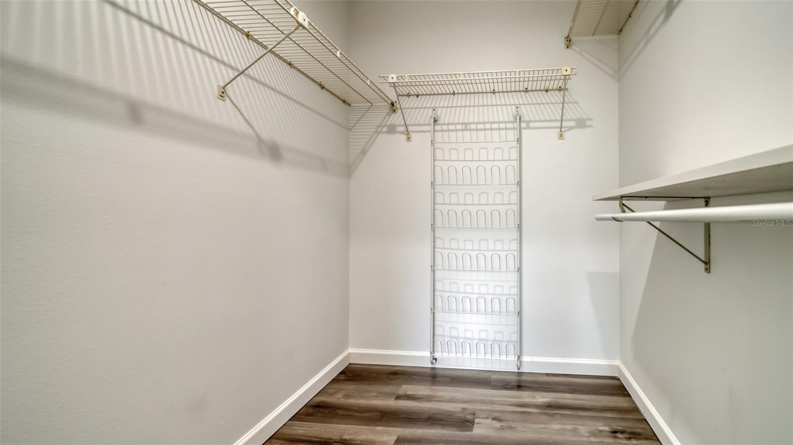 PALM-AIRE AT SARASOTA 10-C - Residential Lease