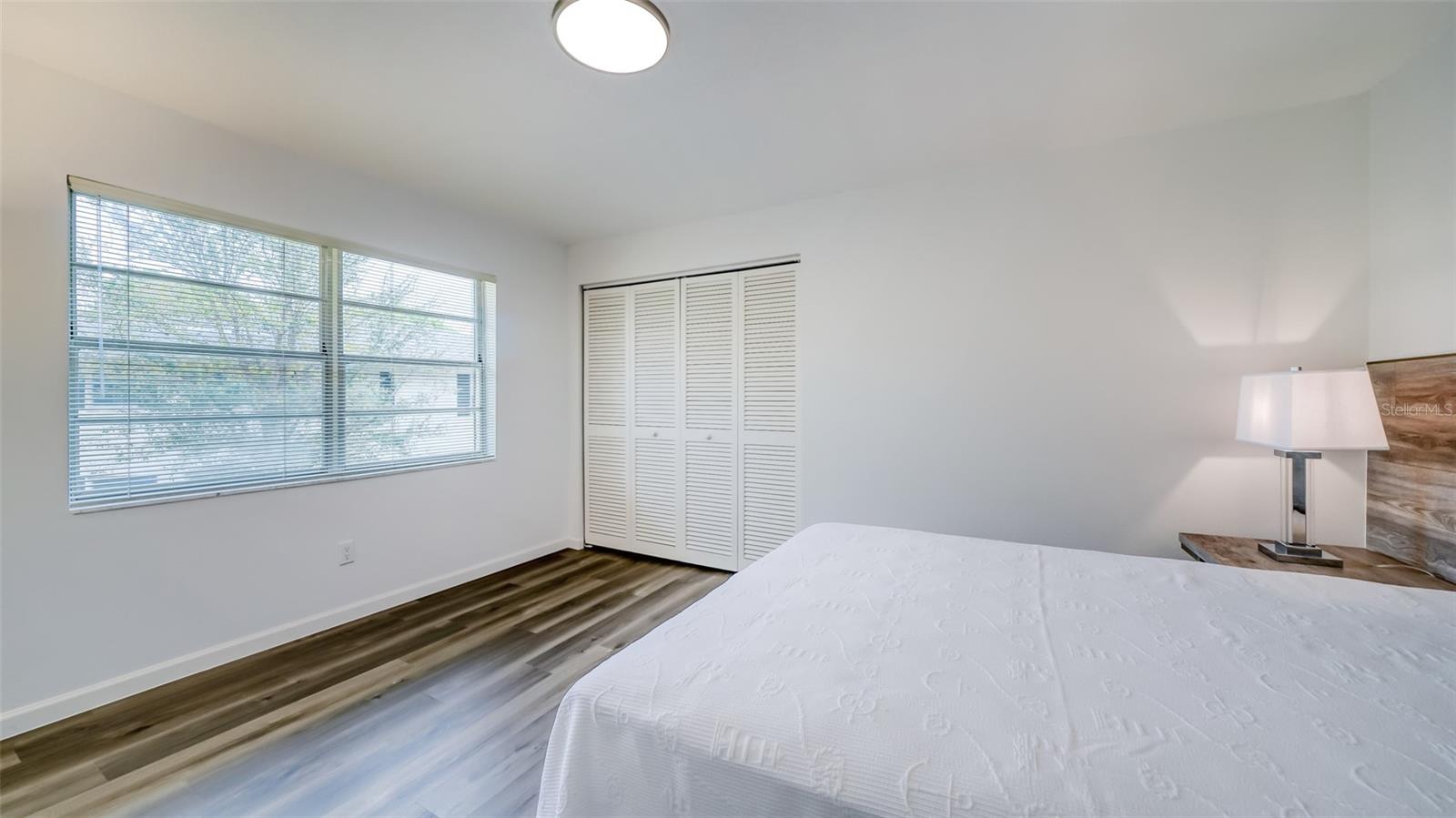 PALM-AIRE AT SARASOTA 10-C - Residential Lease
