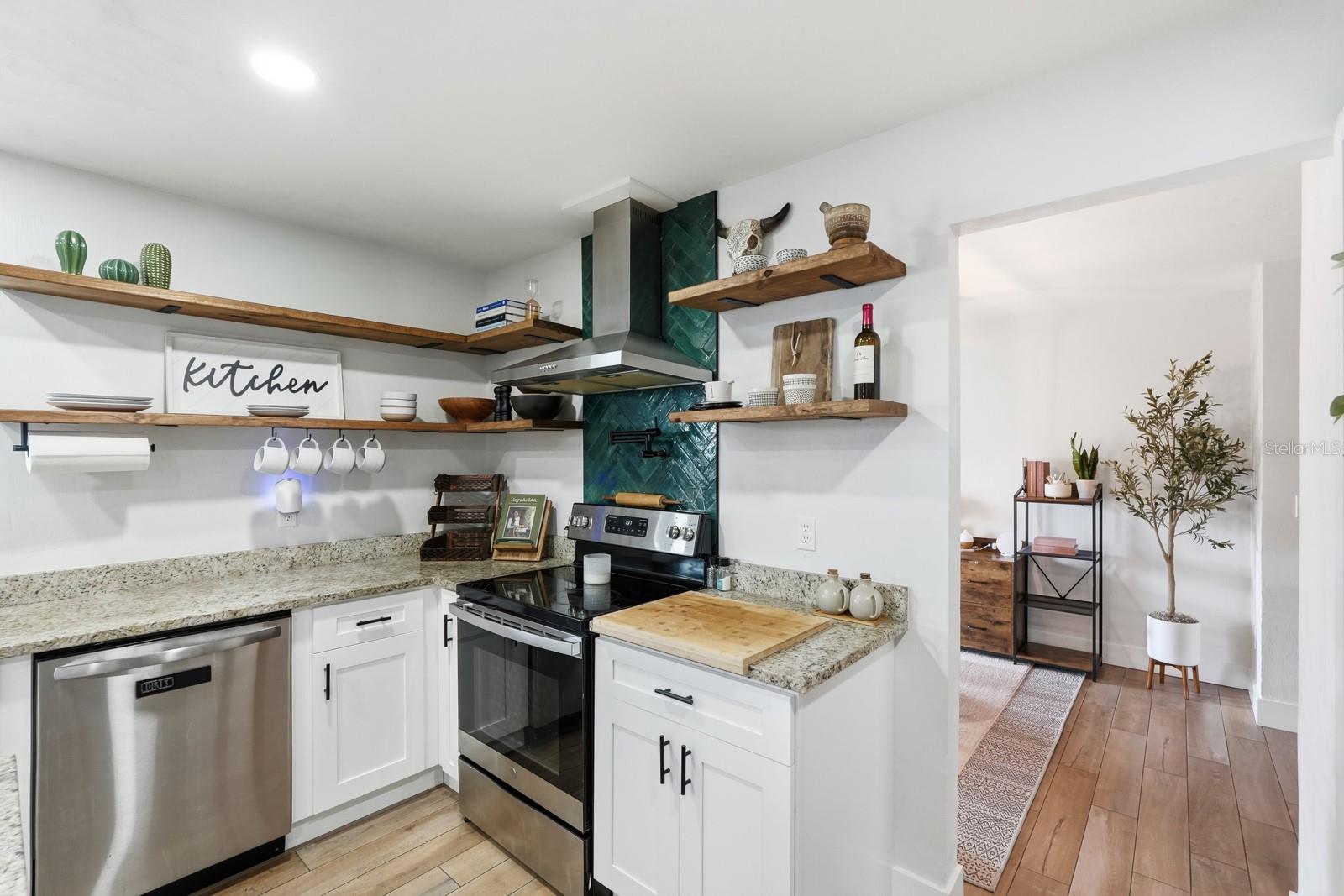 SLEEPY HOLLOW UNIT 01 - Residential