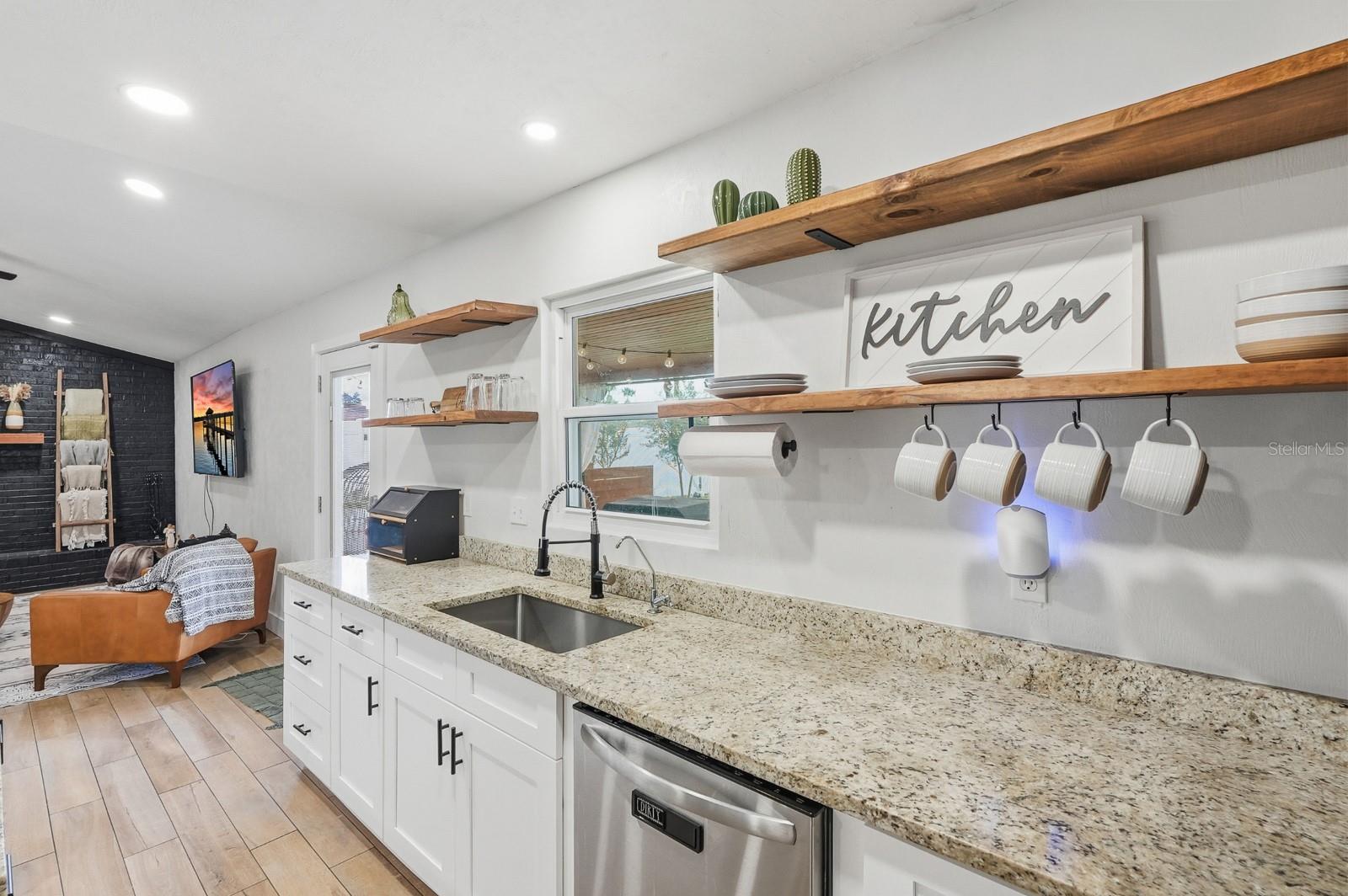 SLEEPY HOLLOW UNIT 01 - Residential