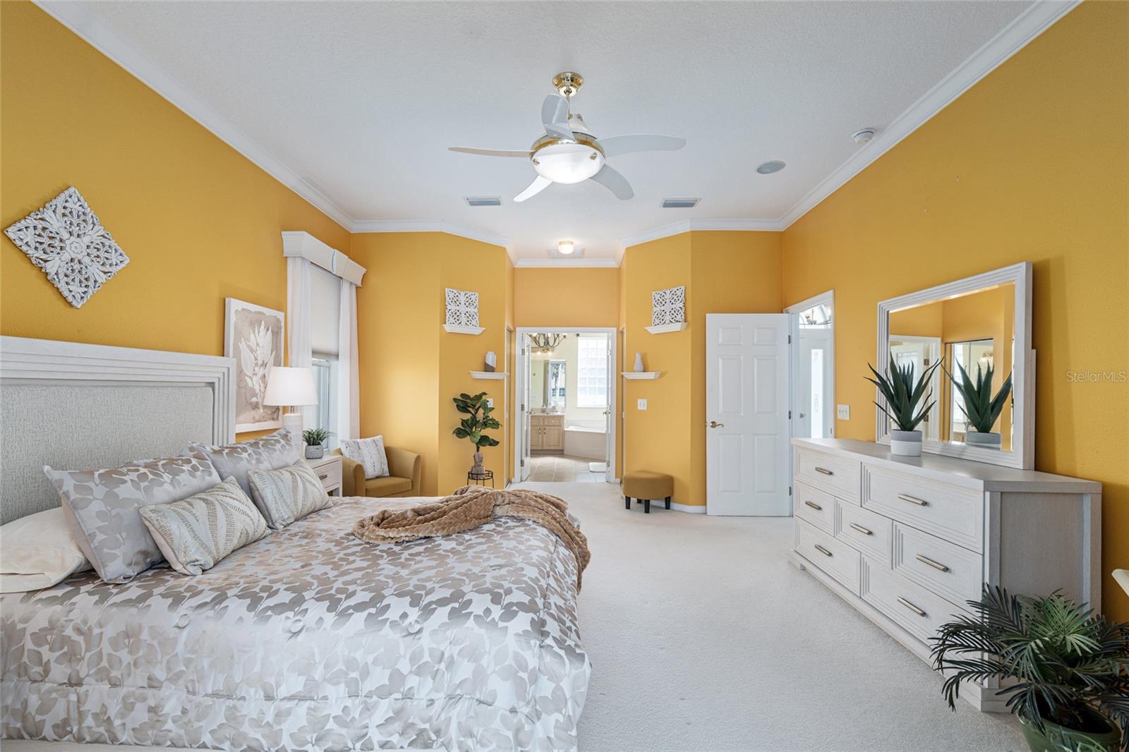 OCALA PALMS - Residential