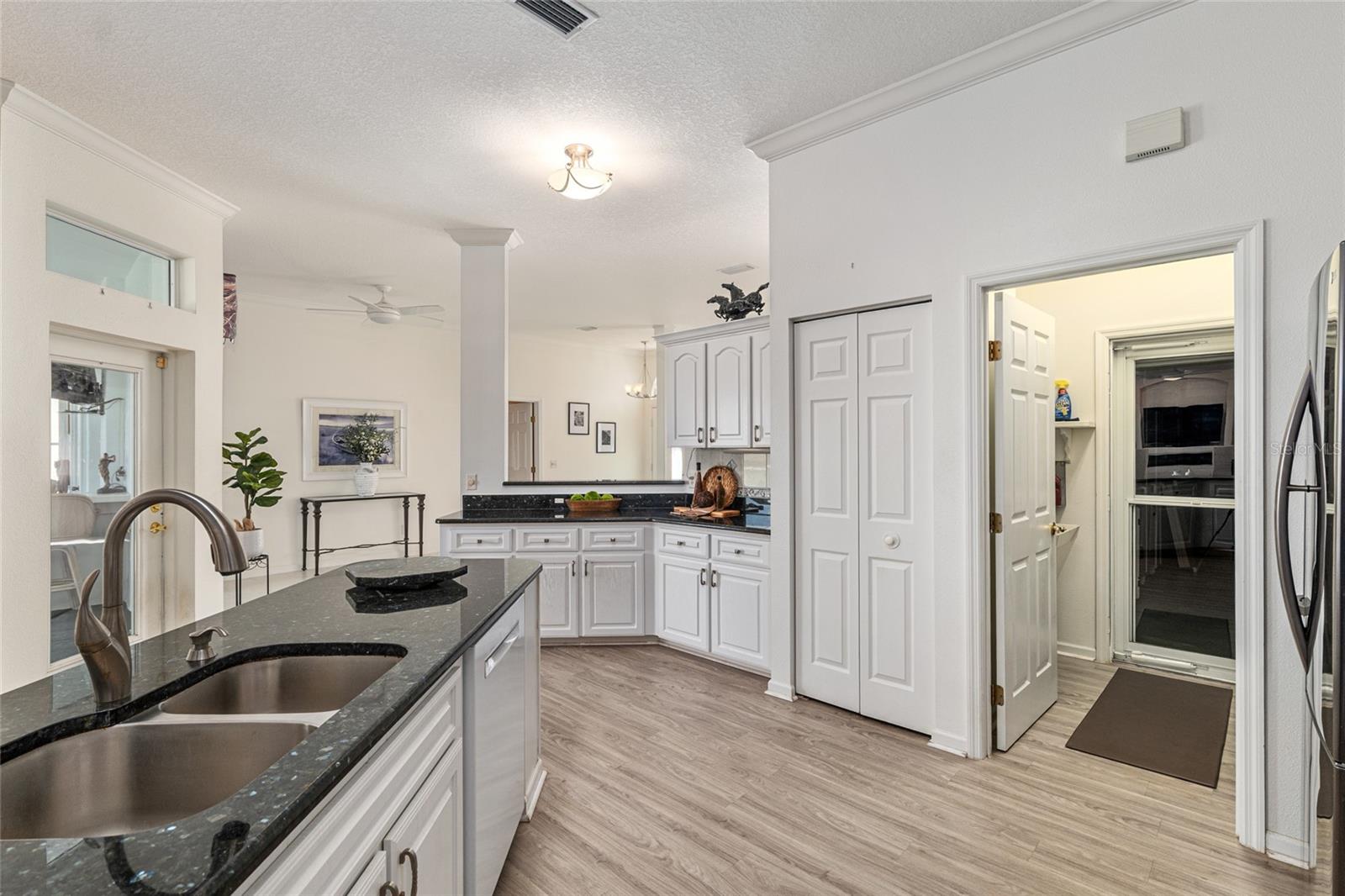 OCALA PALMS - Residential