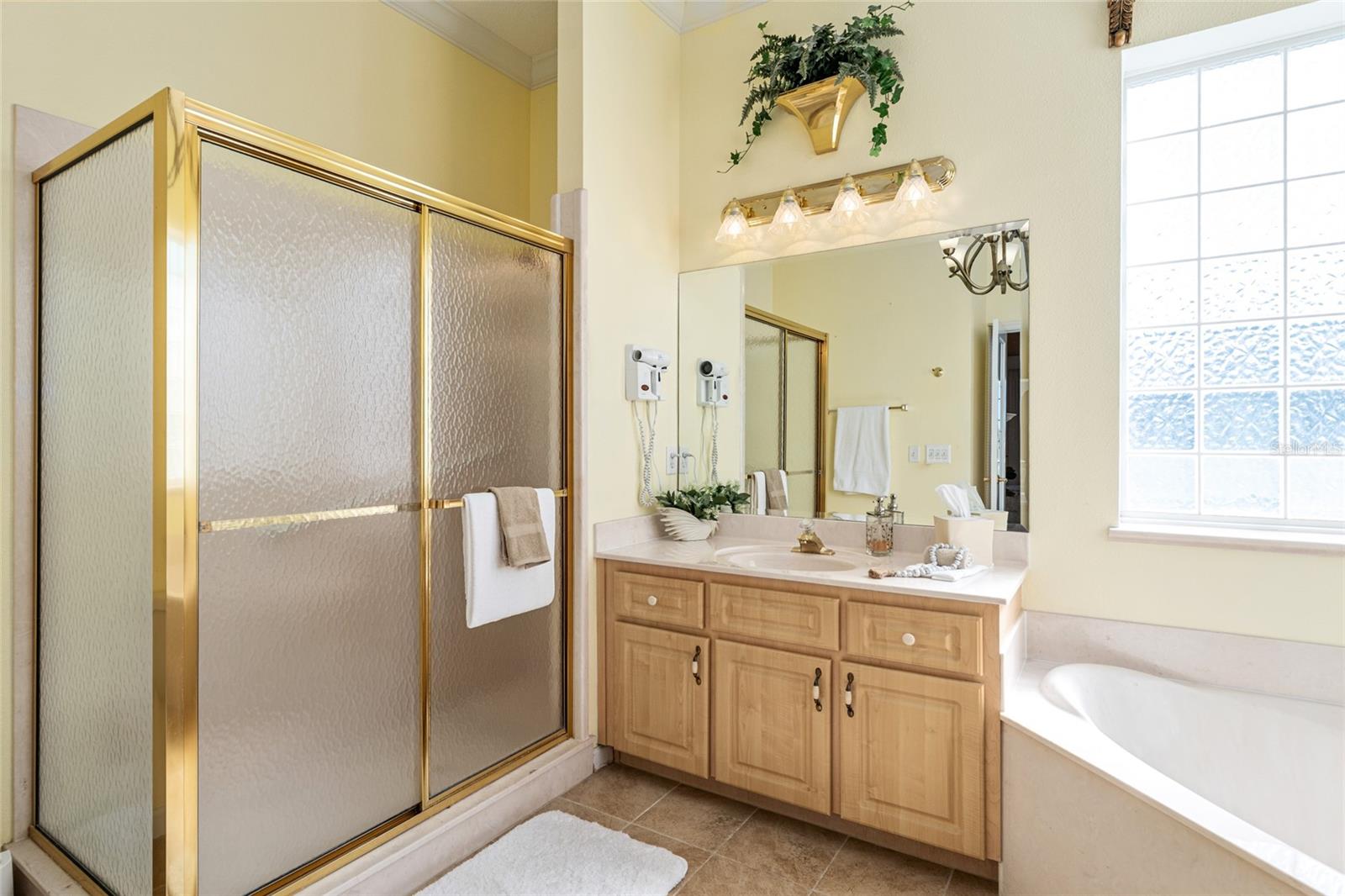 OCALA PALMS - Residential