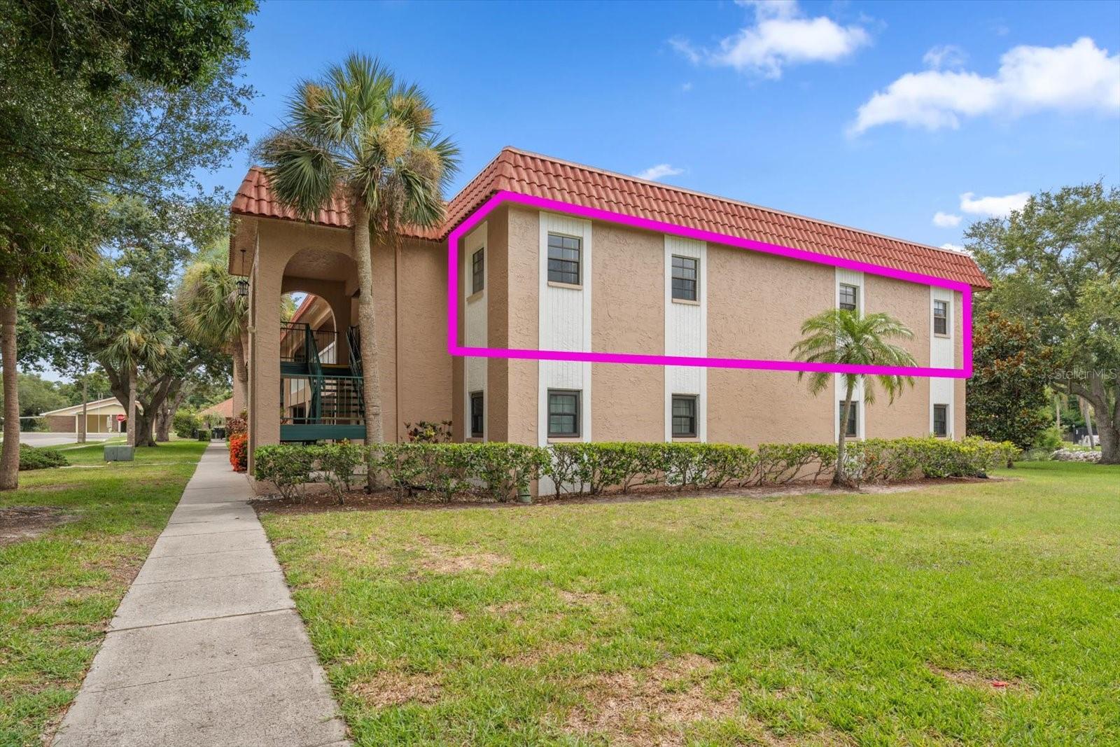 1750 BELLEAIR FOREST DRIVE B8