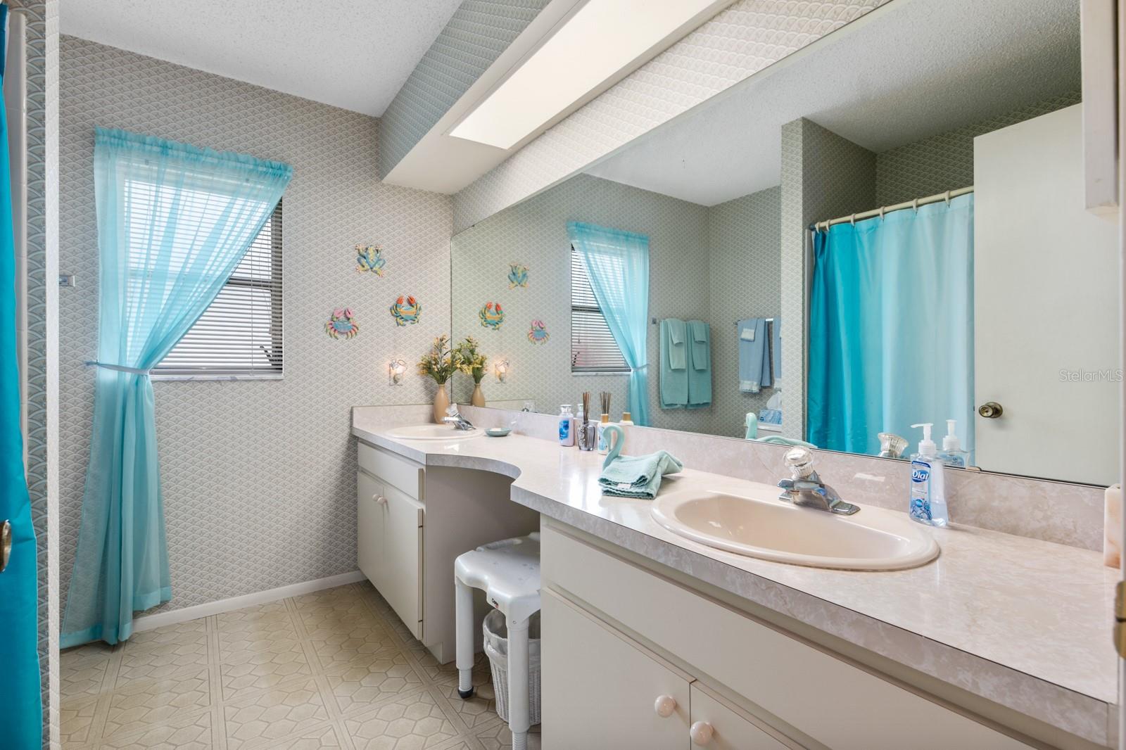 SUNRISE GOLF CLUB ESTATES - Residential