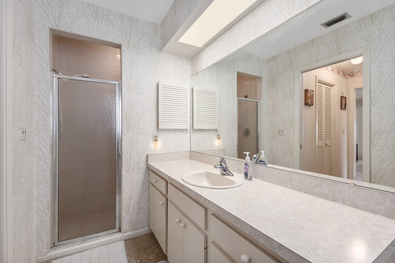 SUNRISE GOLF CLUB ESTATES - Residential