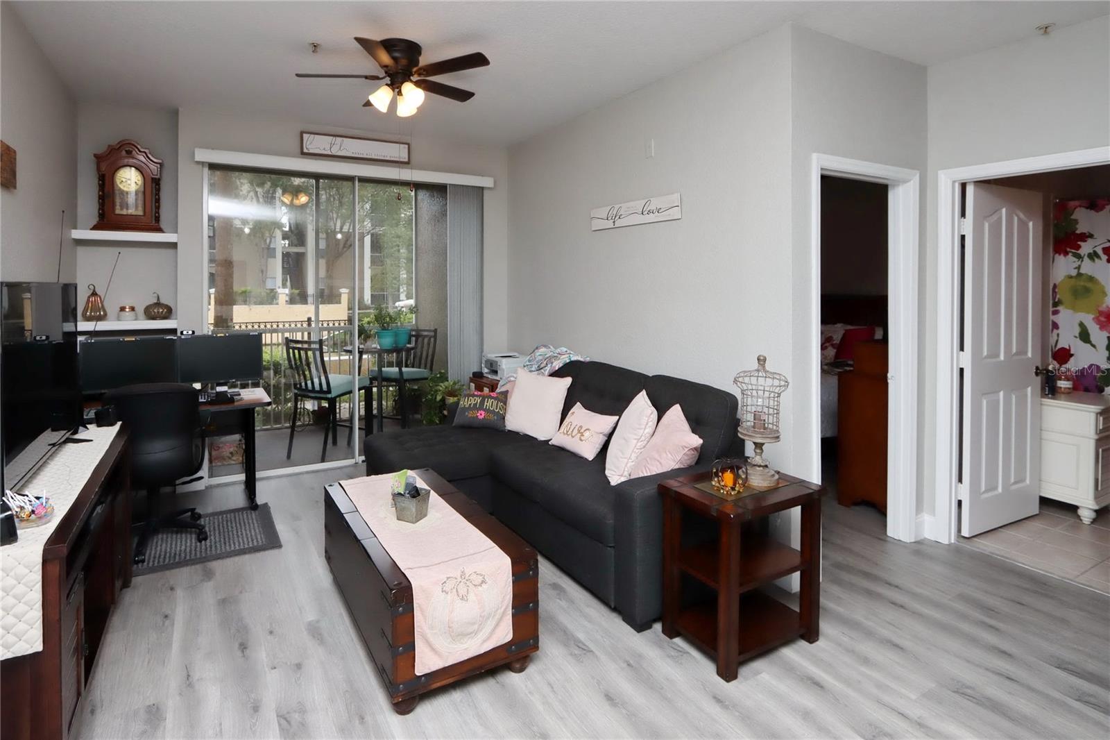 ALLEGRO PALM A CONDO - Residential Lease