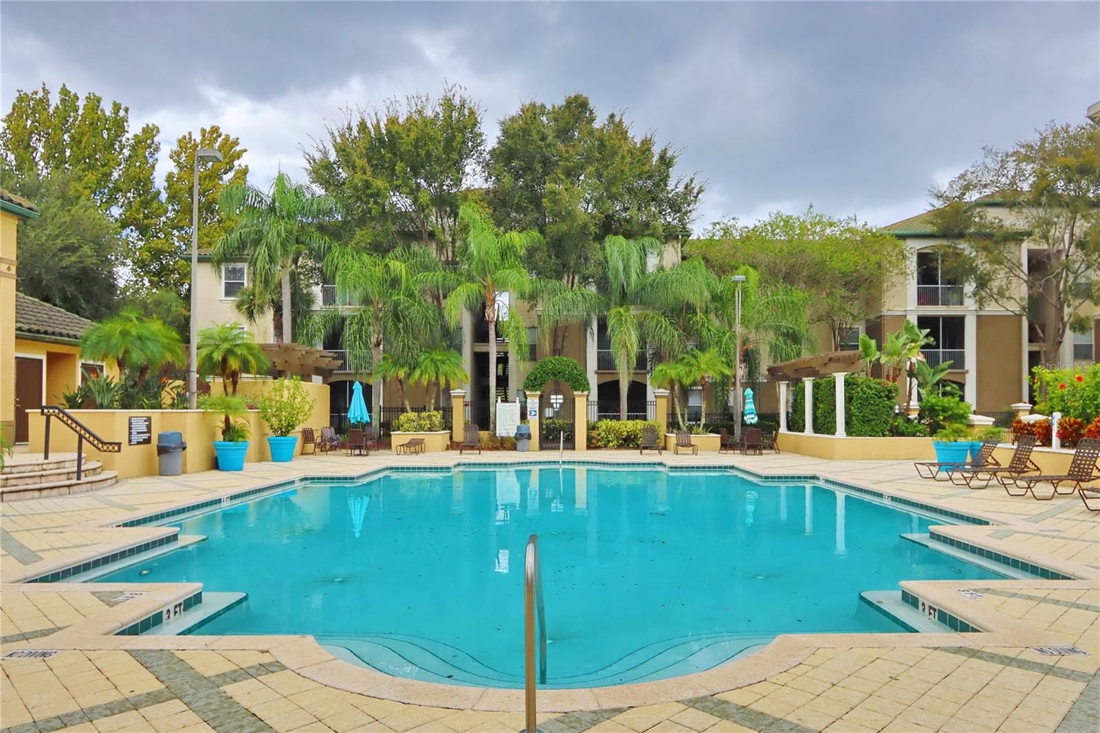 ALLEGRO PALM A CONDO - Residential Lease