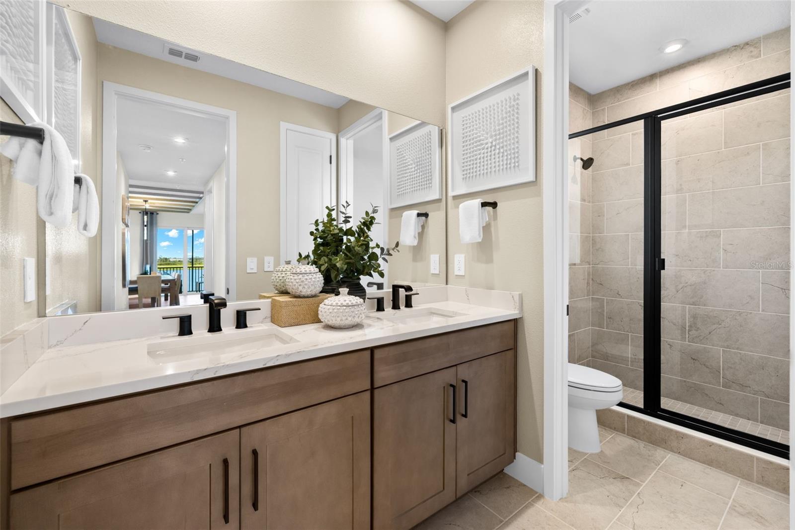 PALMERA AT WELLEN PARK - Residential