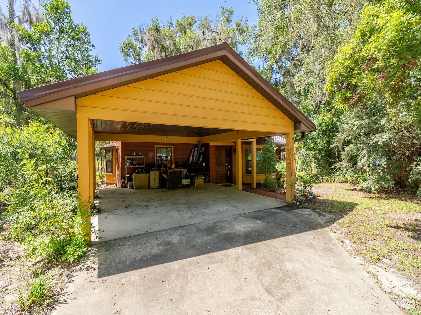 SHERWOOD FOREST - Residential