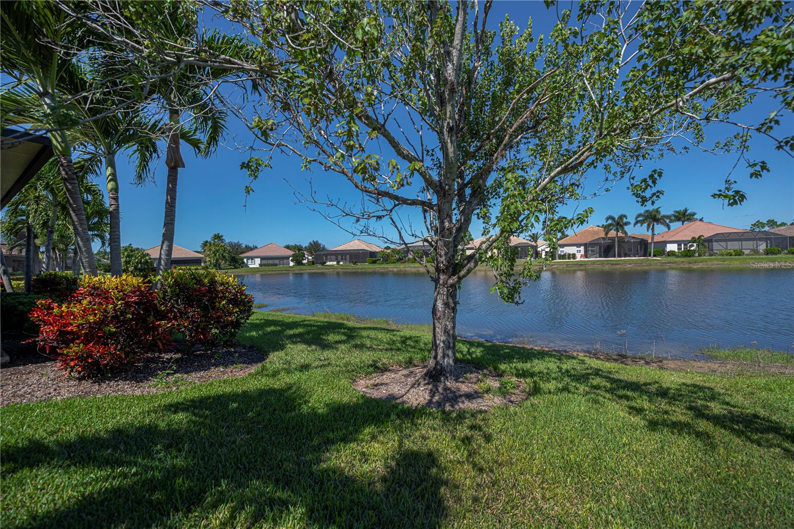 STONEYBROOK AT VENICE - Residential
