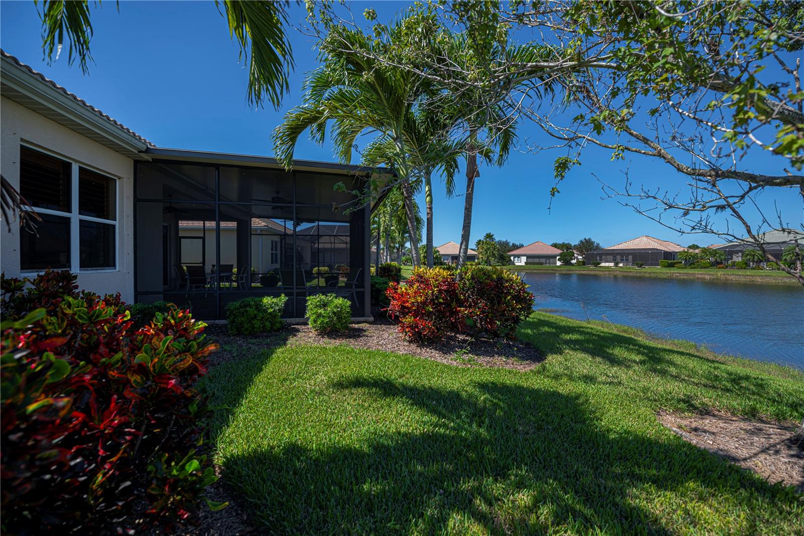 STONEYBROOK AT VENICE - Residential
