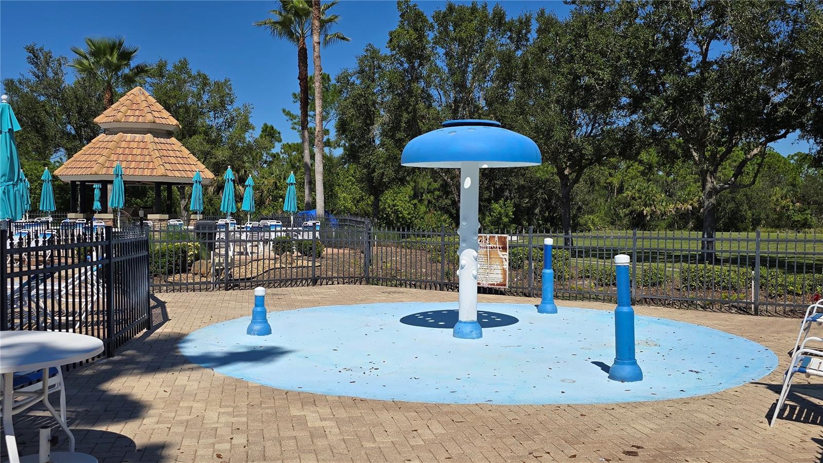 STONEYBROOK AT VENICE - Residential
