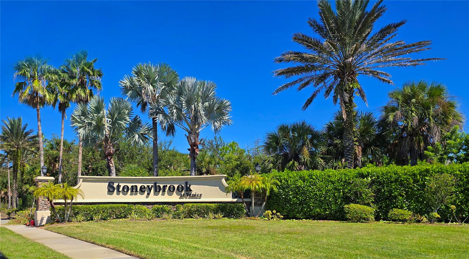 STONEYBROOK AT VENICE - Residential