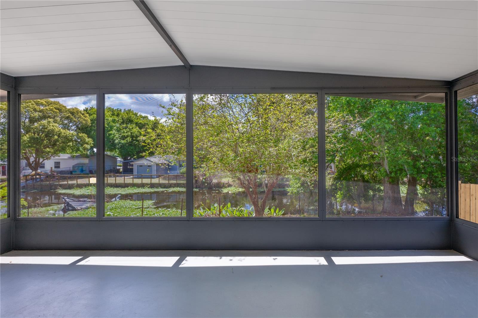 MONTVERDE MOBILE HOME SUB-DIVISION - Residential
