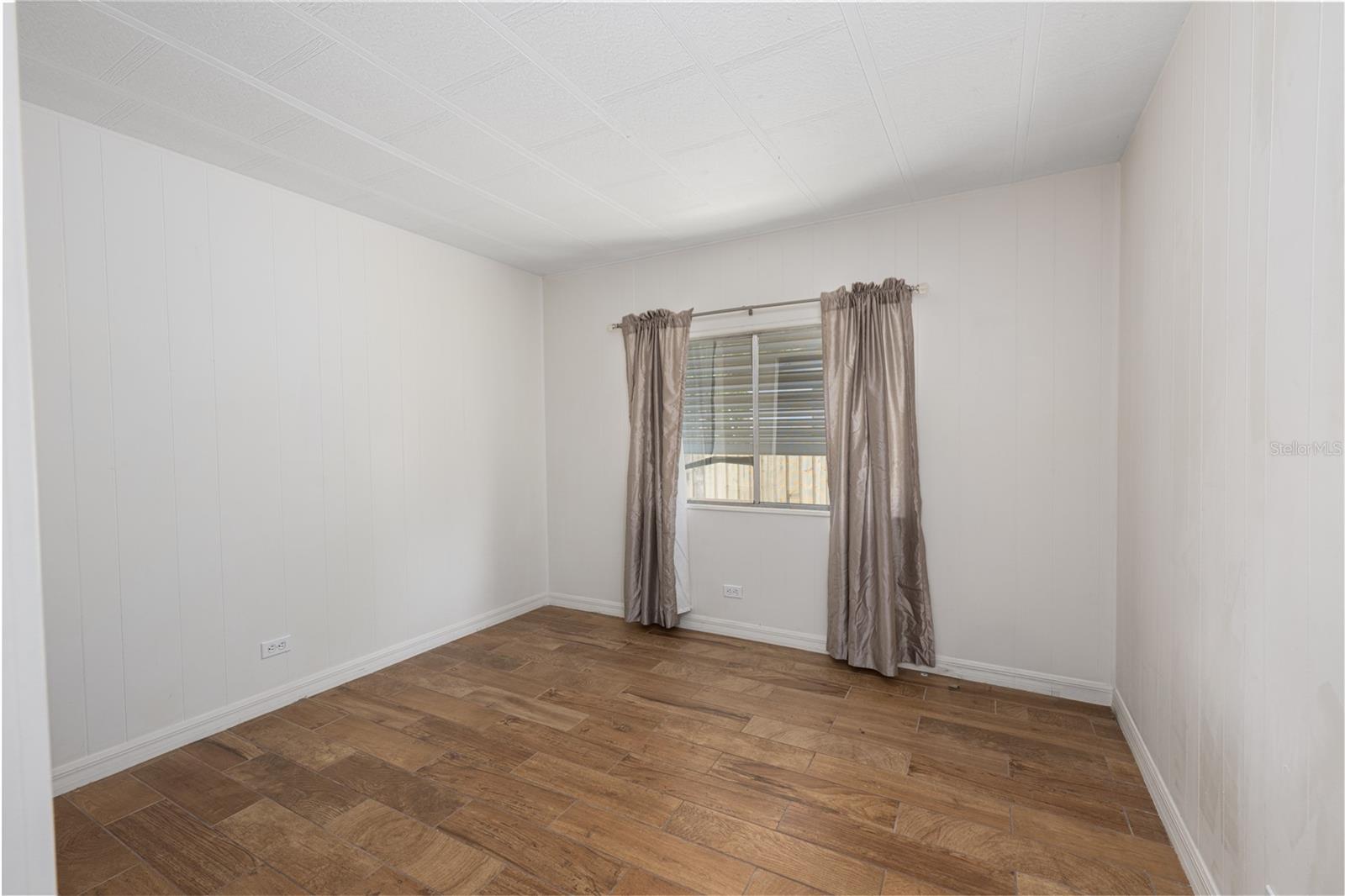 MONTVERDE MOBILE HOME SUB-DIVISION - Residential