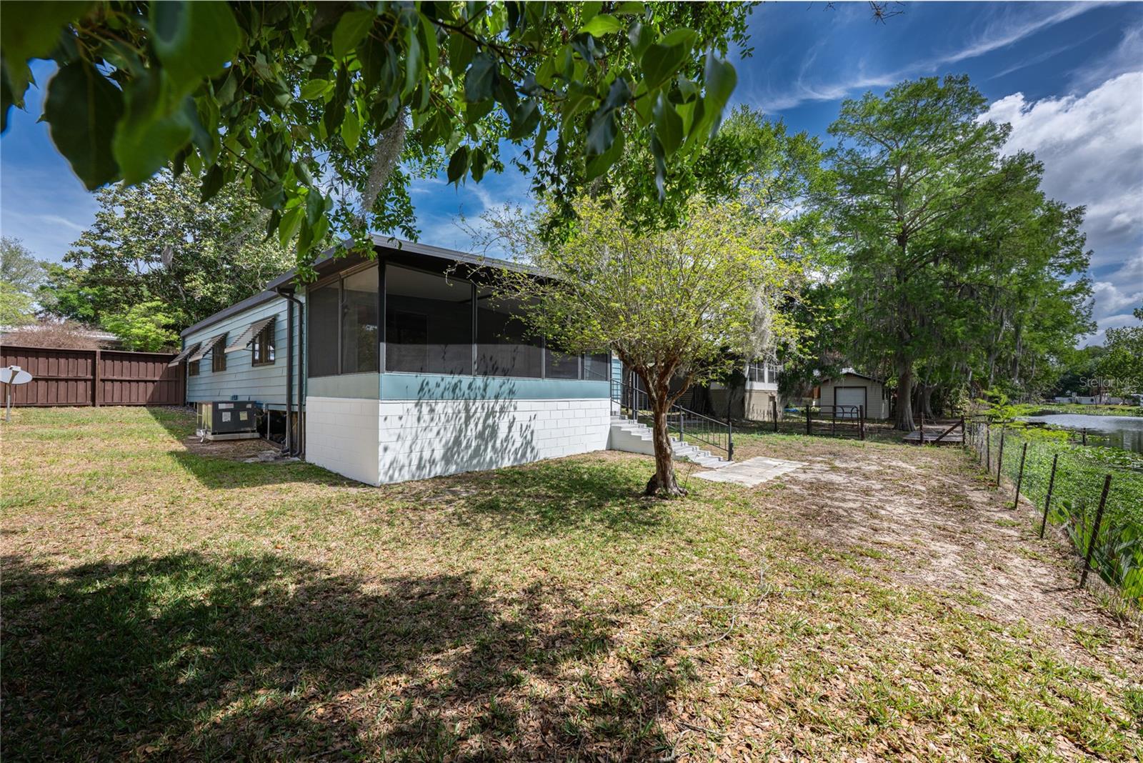 MONTVERDE MOBILE HOME SUB-DIVISION - Residential