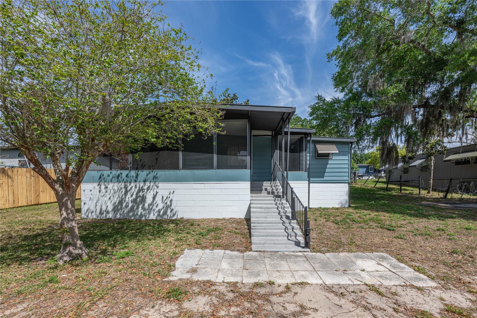 MONTVERDE MOBILE HOME SUB-DIVISION - Residential