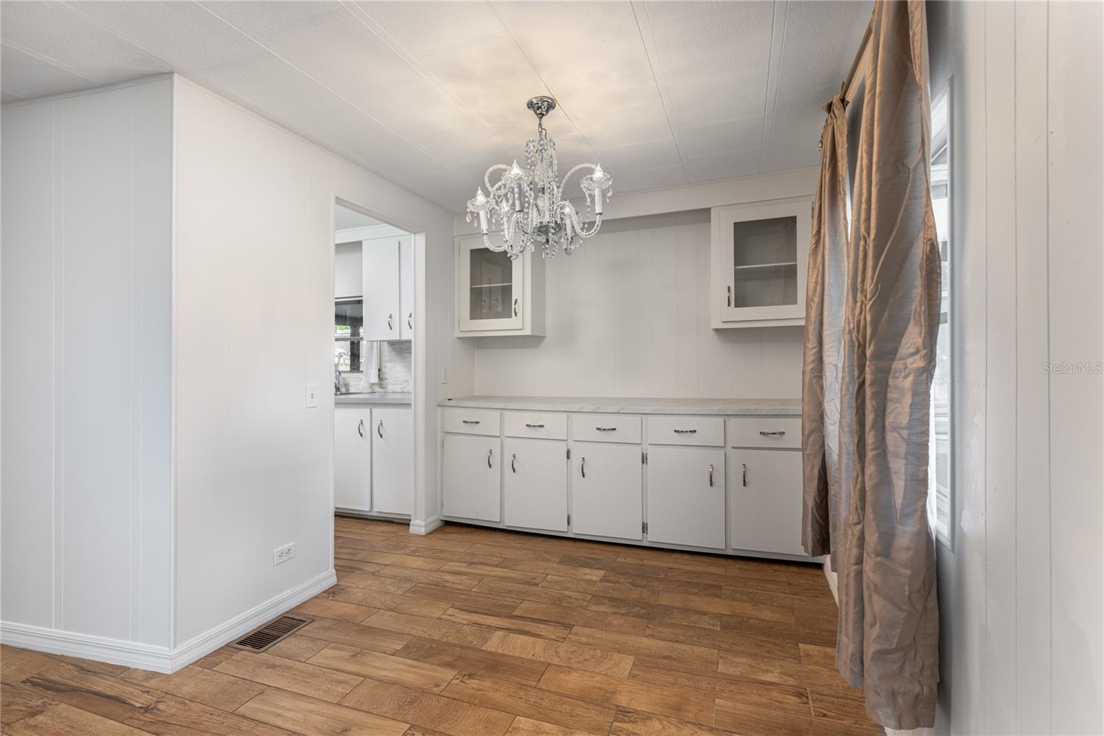 MONTVERDE MOBILE HOME SUB-DIVISION - Residential