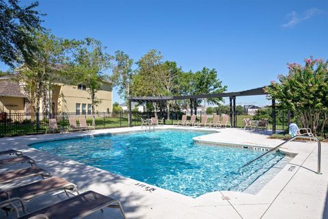 A home in APOPKA