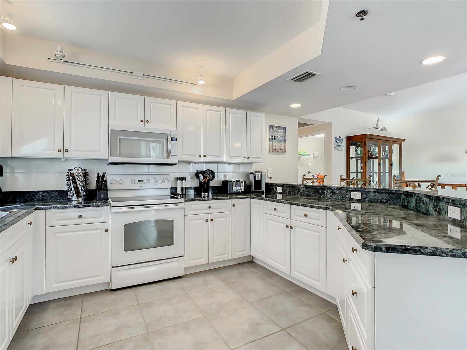 Ocean Walk Condo At Nsb - Residential