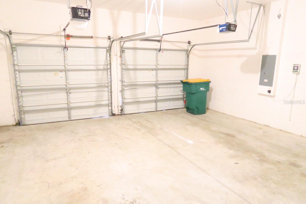 CONCORDE ESTS PH IB - Residential Lease