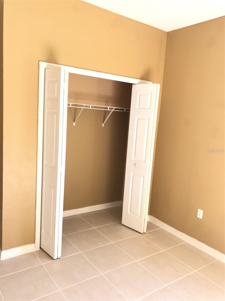 CONCORDE ESTS PH IB - Residential Lease