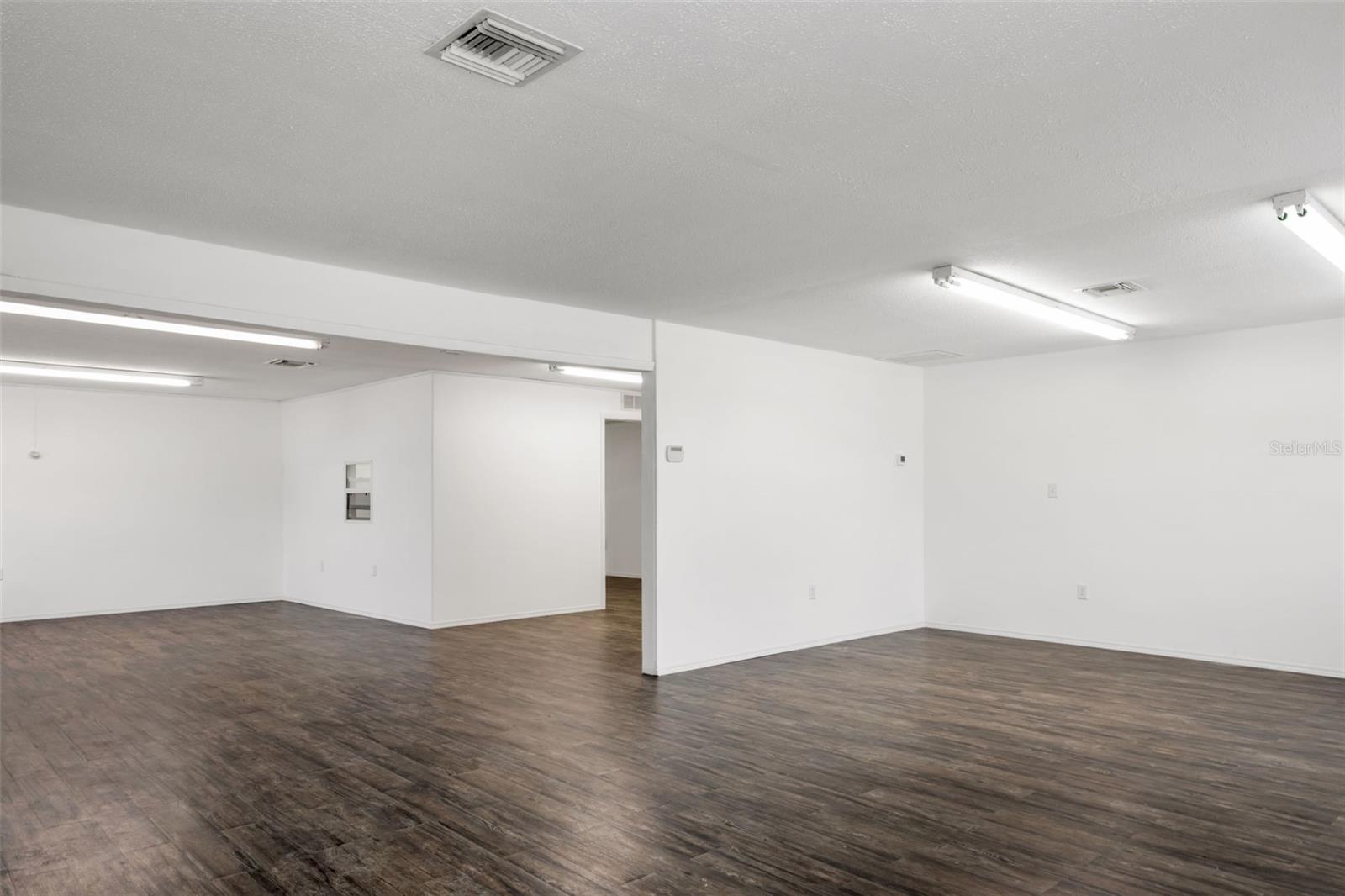 SHELTONS ADD - Commercial Sale