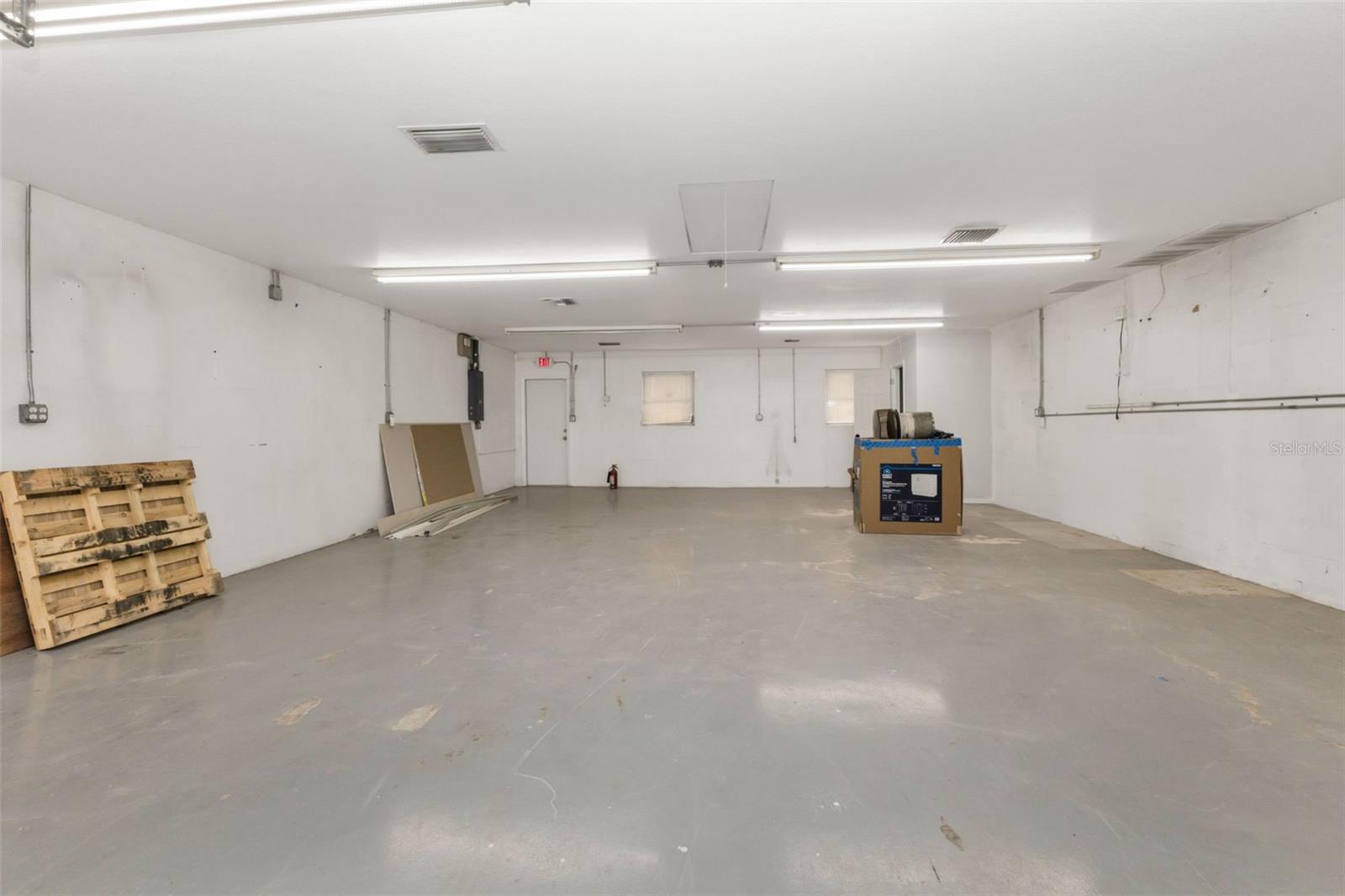 SHELTONS ADD - Commercial Sale