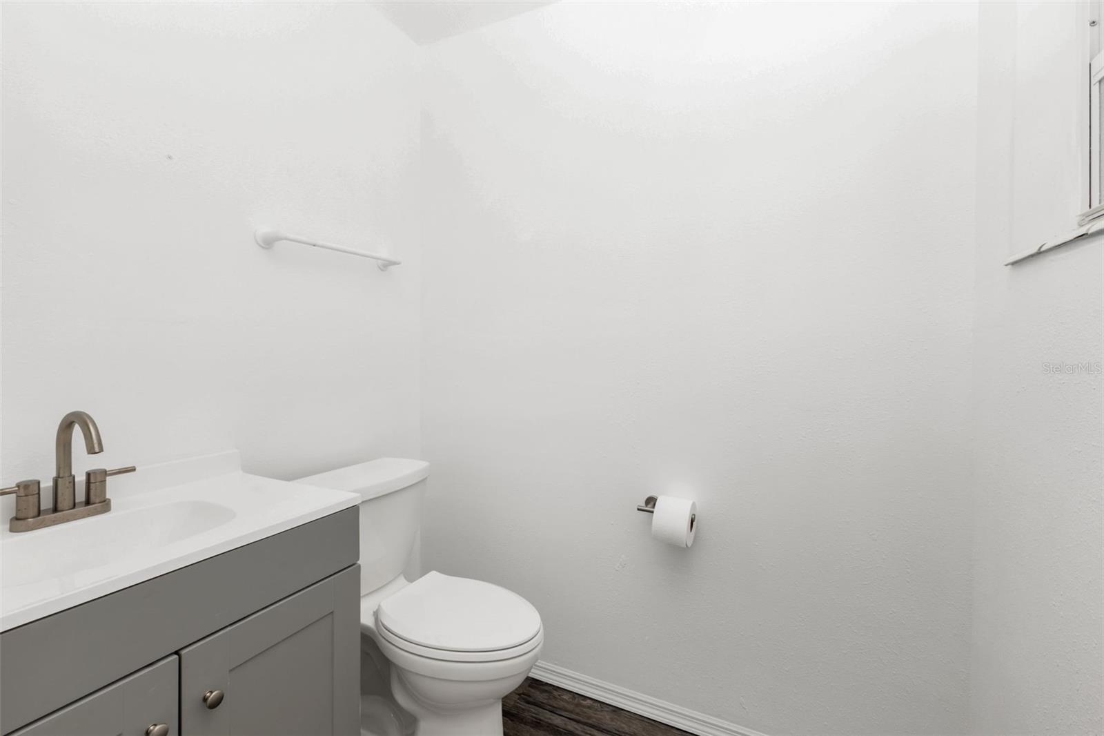 SHELTONS ADD - Commercial Sale